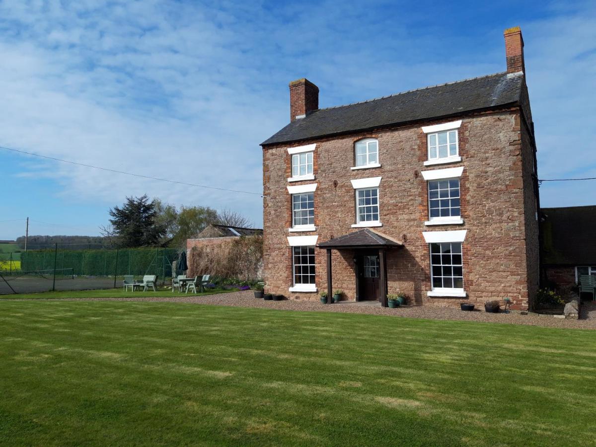 Upper Eyton Farmhouse B&B Shrewsbury Exterior photo